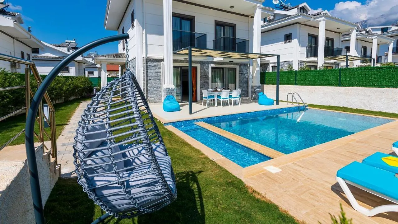 Hisar 2 - 4 Bedroom Holiday Villa In Hisaroenue Fethiye